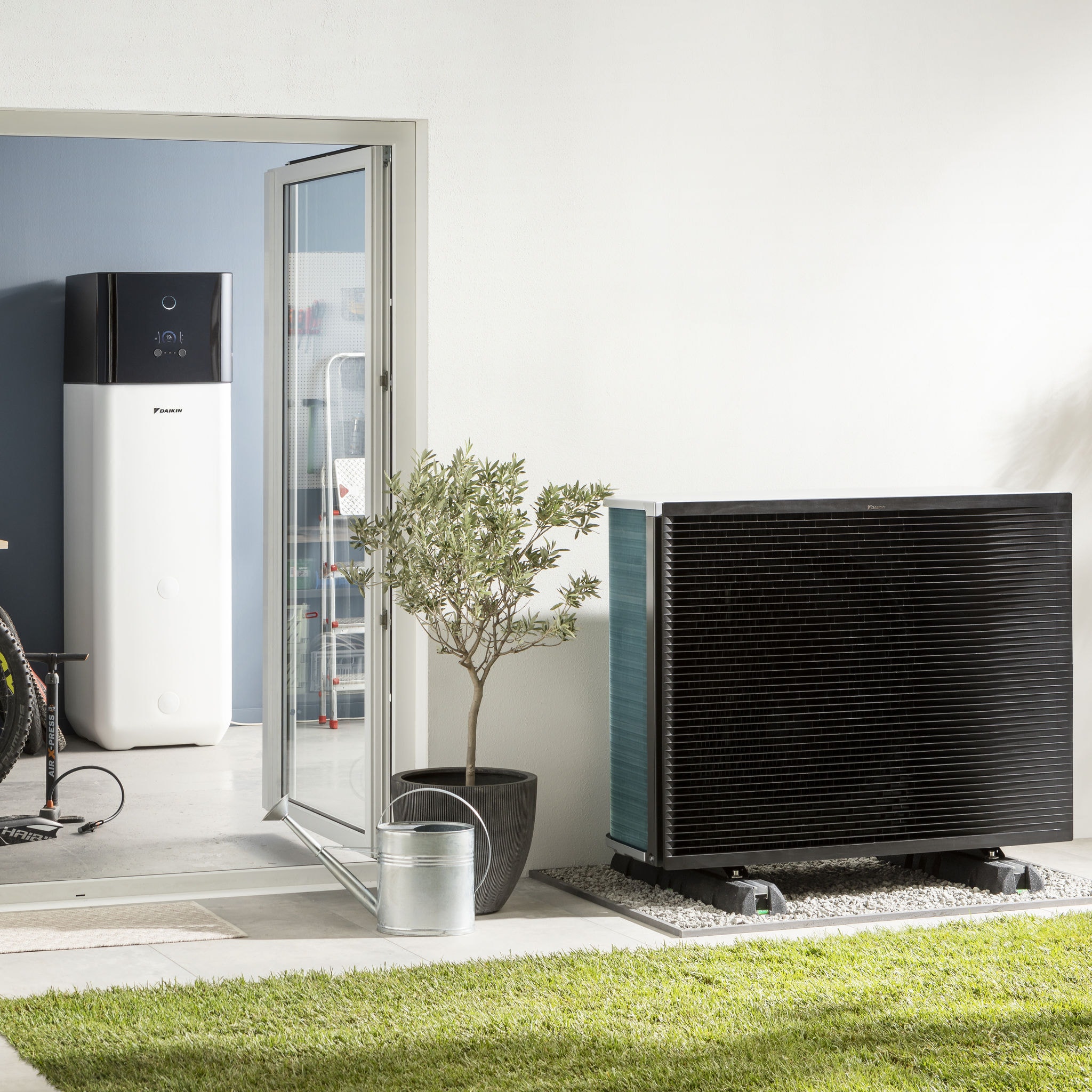 DAIKIN Altherma 3 H HT ECH₂O Daikin DAIKIN Altherma 3 H HT ECH₂O Daikin